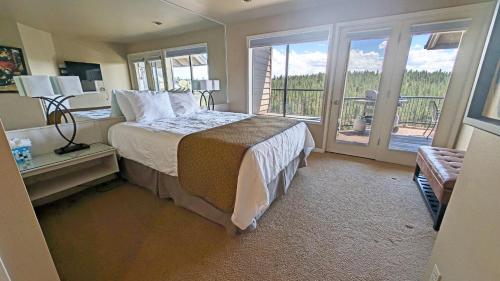 Φωτογραφία από το άλμπουμ του River Ridge 423AB σε Bend