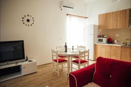 Köök või kööginurk majutusasutuses Apartments Tijana