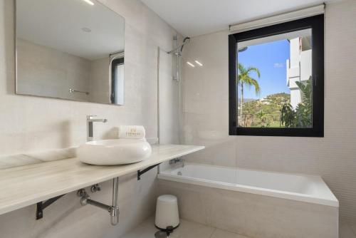 2 Bedroom Ground Floor Apartment at Estepona Hills