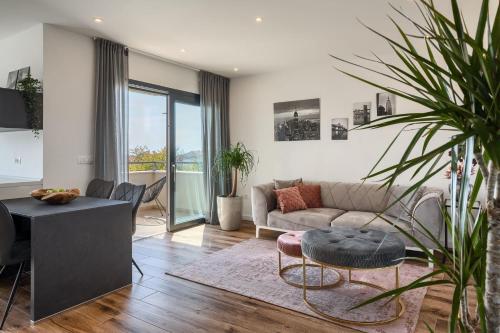 Charmante Ferienwohnung Mit Balkon