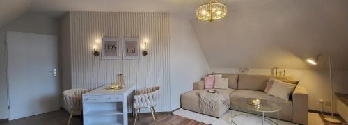 Posezení v ubytování Vanilla Dream - Stilvoller Rückzugsort in Bestlage von Porta Westfalica