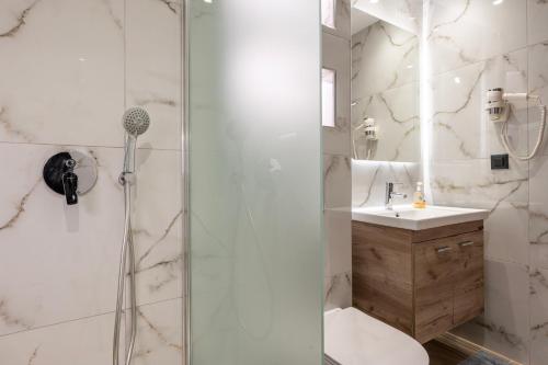 The Neptunian Suite Residence