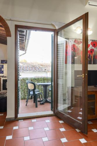 Florence Slow-Life Flat in Oltrarno