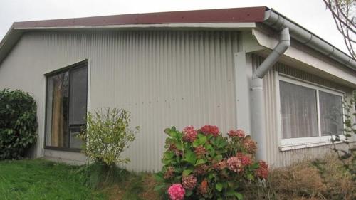 Hoone, kus puhkemaja asub