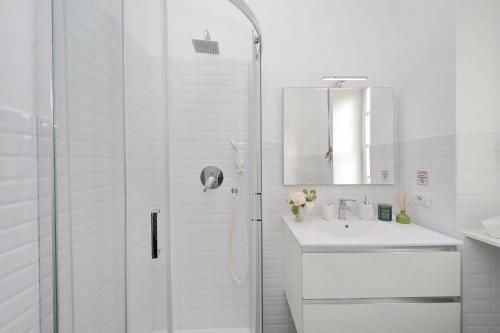 Phòng tắm tại A Casa di Stefano by Domus&Dimore