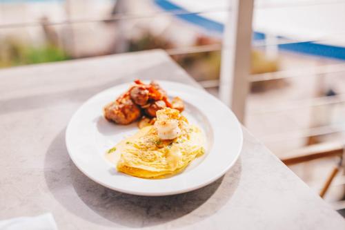 Jídlo v hotelu nebo okolí