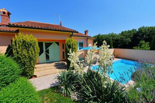 Fotografie z fotogalerie ubytování Villa Steffani In Kapelica, Istrien Mit Pool v destinaci Labin