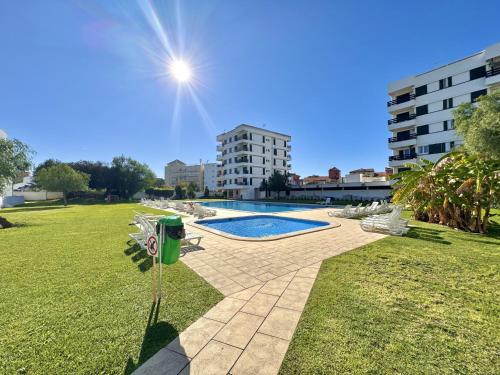 Vilamoura Central 4 With Pool by Homing
