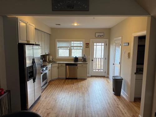 亨特Massive LUX 3BR Ski ON/OFF Condo on MTN.Sleeps 12!的相册照片