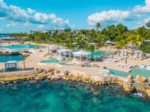 TRACADERO Ocean Pearl Suite