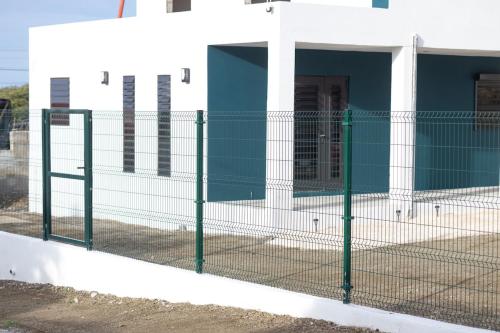 Το κτήριο όπου στεγάζεται  το διαμέρισμα