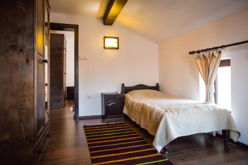 A room at Topalovi Guest House