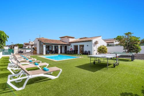 Villa Jardin Canario by Villa Plus