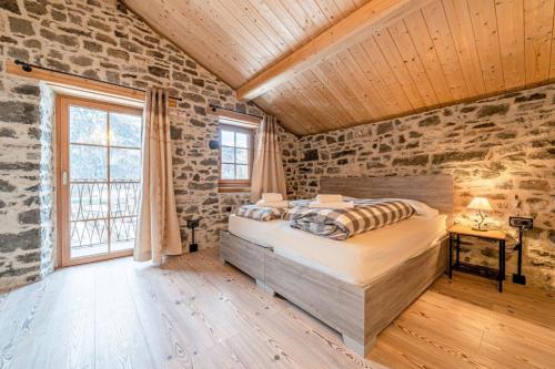 Ένα ή περισσότερα κρεβάτια σε δωμάτιο στο Garden and spectacular views