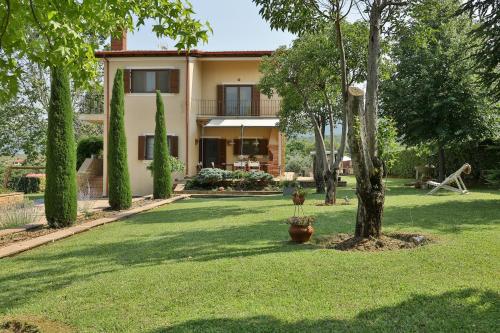 Zahrada ubytování Οlives and Vines all seasons villa