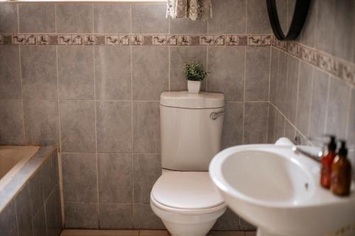 Koupelna v ubytování Nate's Nest by The Pause