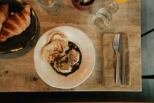 Hrana v oz. blizu hotela