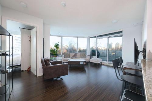 Et opholdsområde på Luxury Apartment in Central Location with Pool Jacuzzi & Sauna