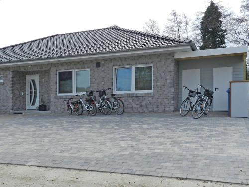 Ποδηλασία στο Deckboot ή στη γύρω περιοχή