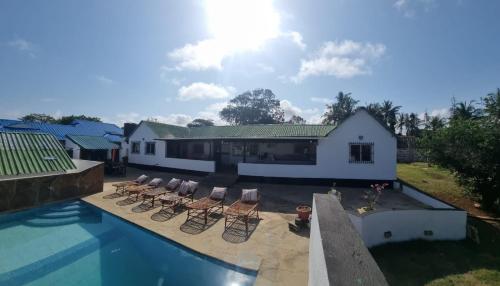 Bazén v ubytování Kenya Retreat nebo v jeho okolí