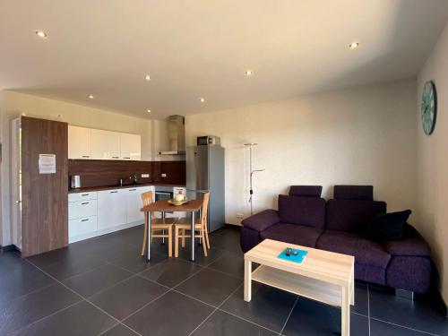 Kuchyň nebo kuchyňský kout v ubytování Ferienwohnung Am Weiher Wohnung 3 Für 2 Personen