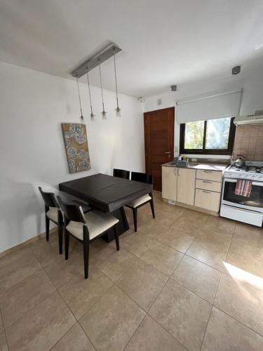 Køkken eller tekøkken på Complejo Agapanto