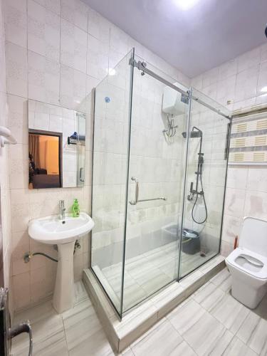 Ένα μπάνιο στο Luxury Apartment