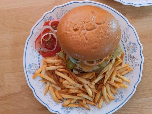 Mâncare la sau în apropiere de acest apartament