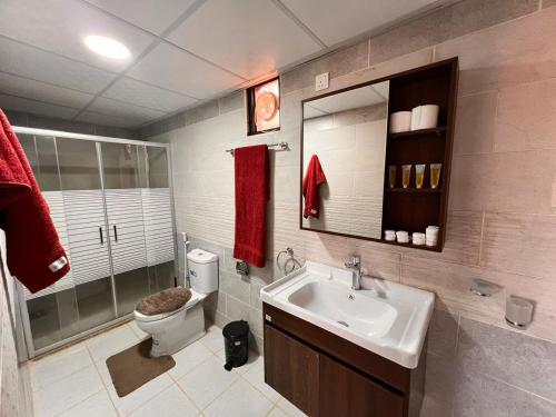 Ванна кімната в Wadi Rum Time