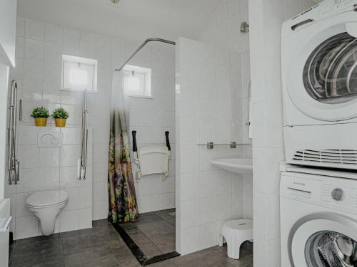 Koupelna v ubytování Het Kraaijennest Miva