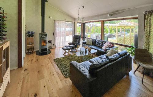 Istumisnurk majutusasutuses Awesome Home In Löttorp