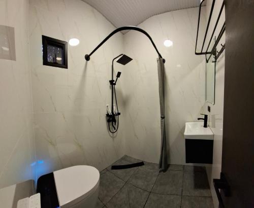 Vannituba majutusasutuses Annabel's Resort