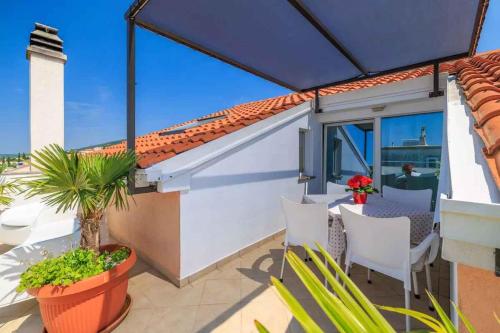 Apartment in Crikvenica 14237