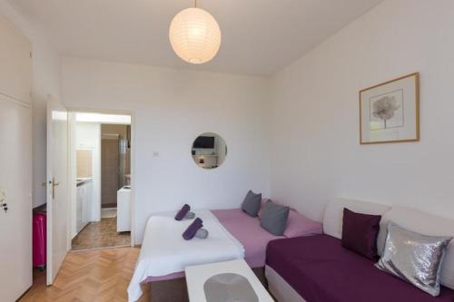 Apartment Purple Rain - Studio Apt with Terrace & Sea View
