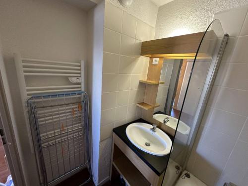 Appartement skis aux pieds avec balcon et WIFI pour 6 personnes à Plagne Soleil