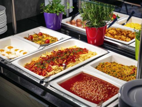 Mâncare la sau în apropiere de acest hotel