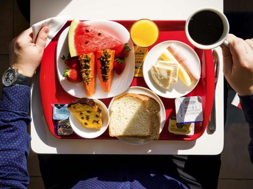 Cibo presso l'hotel o nelle vicinanze