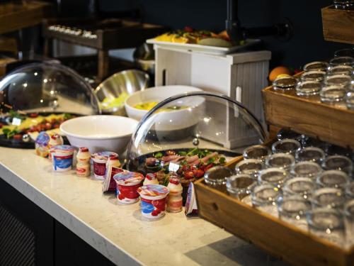 Jídlo v hotelu nebo okolí