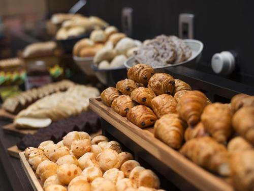 Jídlo v hotelu nebo okolí