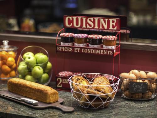 Mad på hotellet eller i nærheden