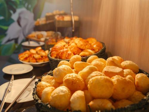 Jídlo v hotelu nebo okolí