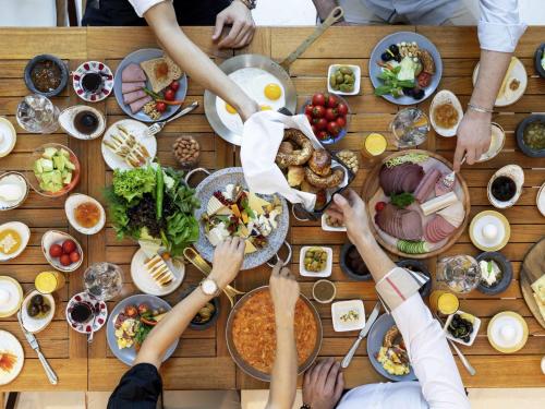 Φαγητό σε αυτό το θέρετρο ή κάπου εκεί κοντά