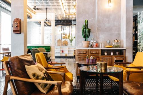 Imagen de la galería de Max Brown Hotel Ku'damm, part of Sircle Collection, en Berlín