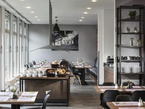 Jídlo v hotelu nebo okolí