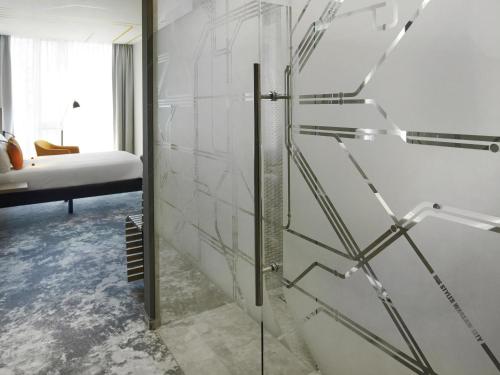 Ένα μπάνιο στο ibis Styles Warszawa City