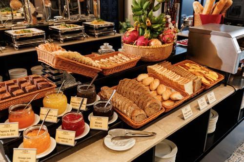 Mad på resortet eller i nærheden