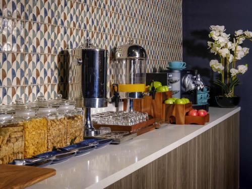 Jídlo v hotelu nebo okolí