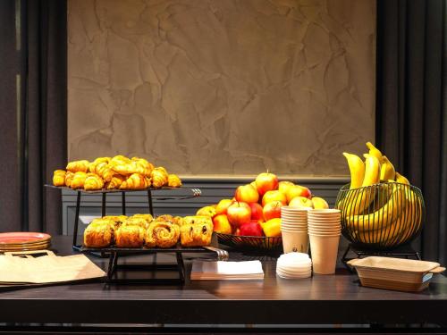 Mad på hotellet eller i nærheden