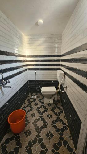 Ένα μπάνιο στο Tulasi homestay