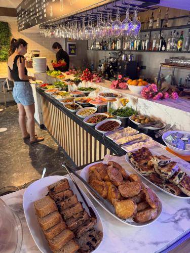 Mad på hotellet eller i nærheden